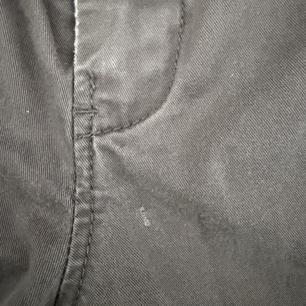 Old Navy Women's Charcoal Flare Jeans - Picture 8 of 8